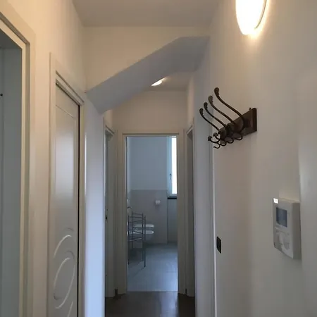 Degli Ulivi Vila